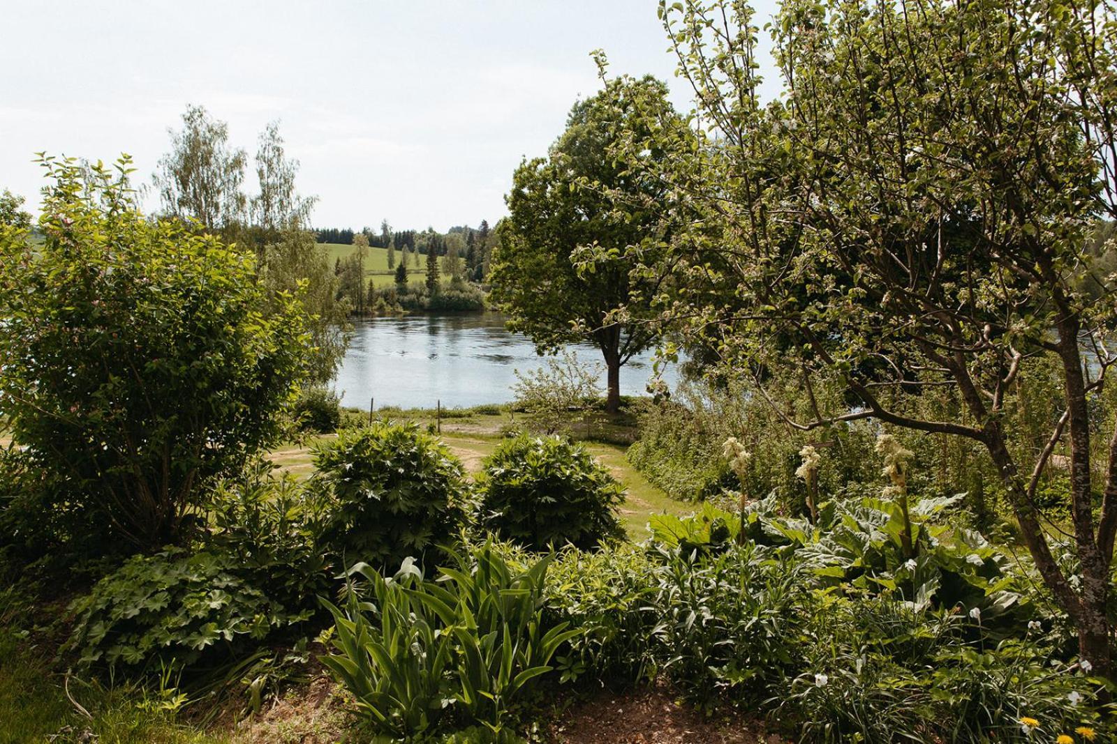 Wonderinn Riverside Arnes  Luaran gambar